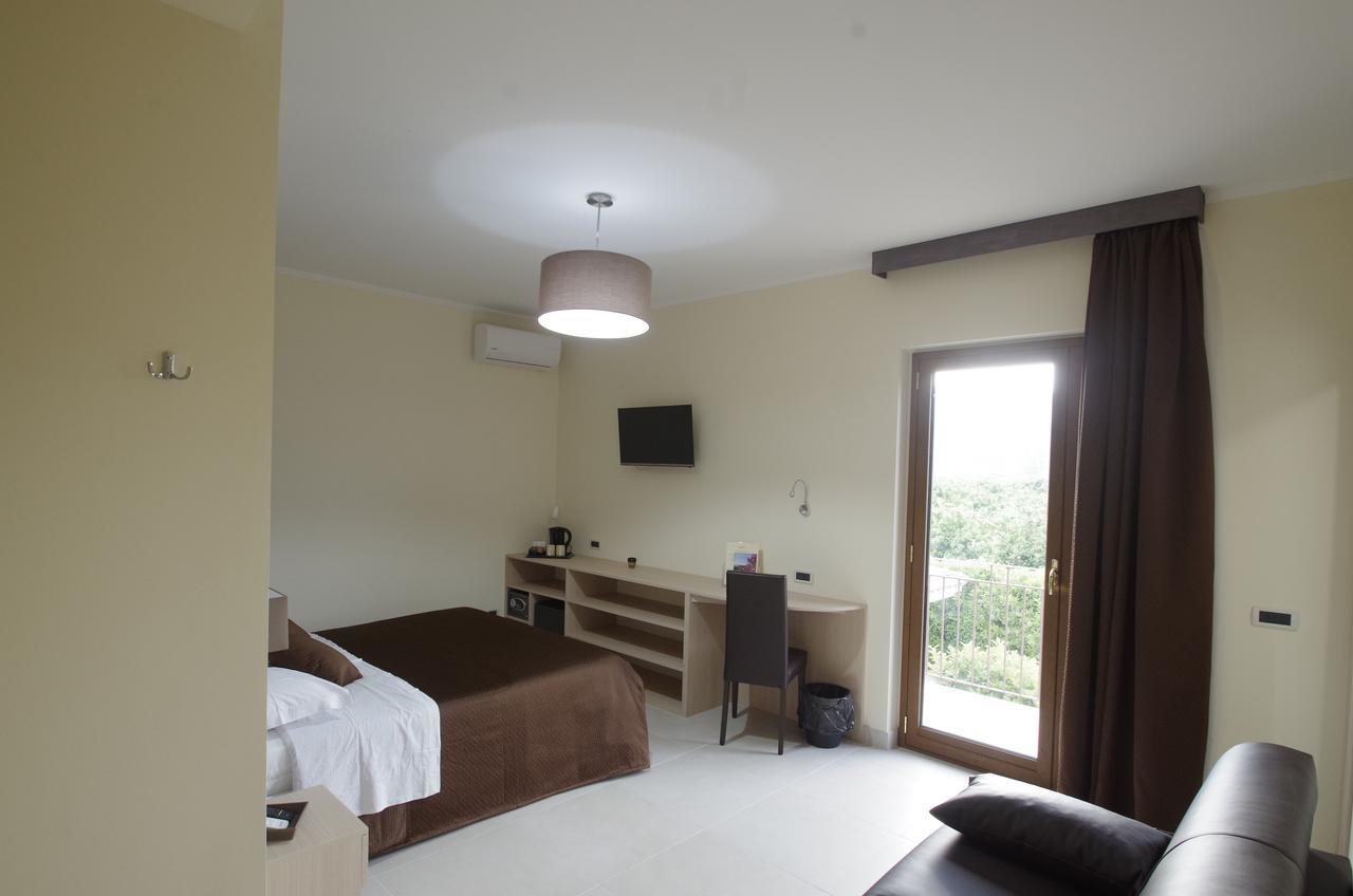 B&B Villa Valentina 타오르미나 외부 사진